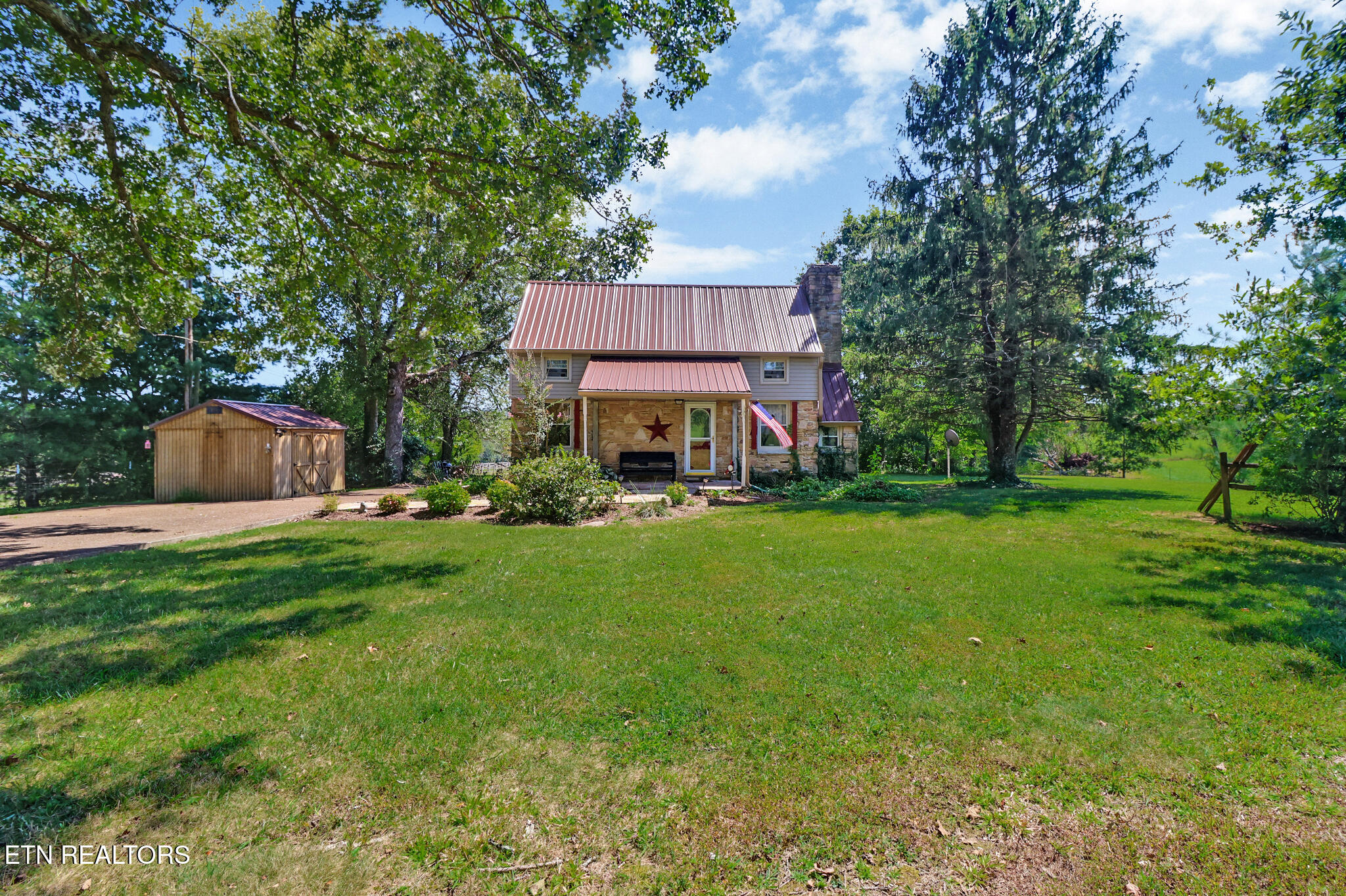 1240 Open Range Road Crossville, TN 38555 - Photo 7 of 50 if1a5579-if1a5583