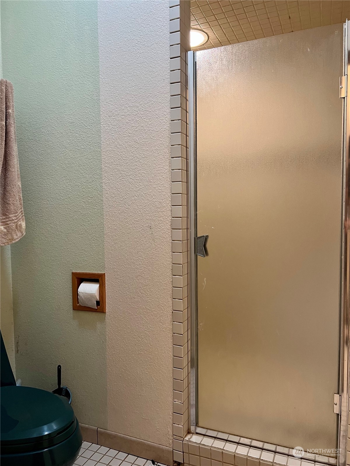 32 889 Elma, WA 98541 - Photo 20 of 29 a bathroom with a shower