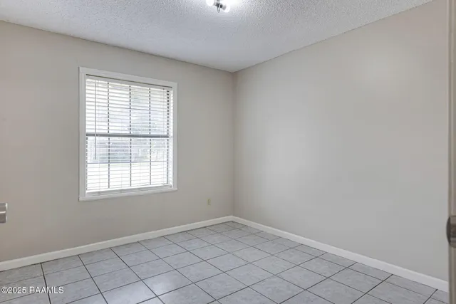 $1,500 | 201 Calypso Lane, Lafayette, LA 70508