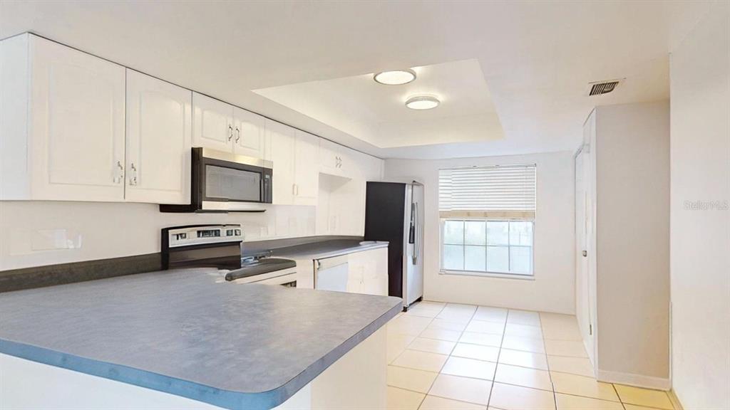 1237 McMullen Booth Road Clearwater, FL 33759 - Photo 12 of 48 Gallery Image 12