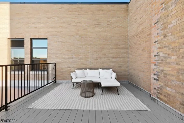 $1,805 | 520 Belleville Avenue, Unit N310, Belleville, NJ 07109