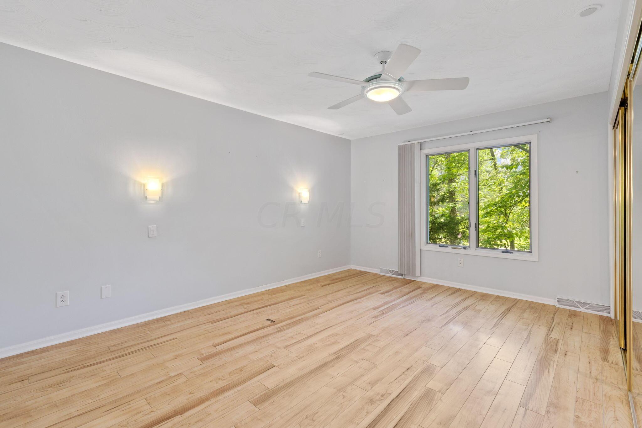 8945 Cheshire Road Sunbury, OH 43074 - Photo 26 of 56 Owner Suite