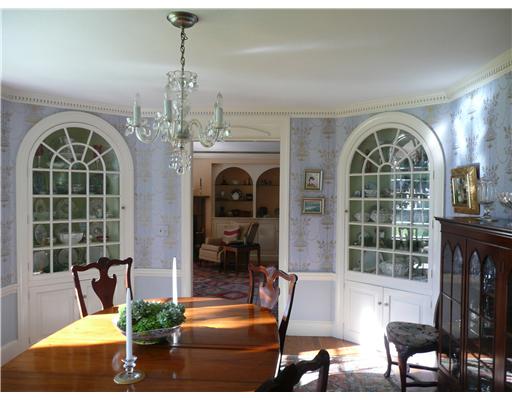 277 Rumstick Road Barrington, RI 02806 - Photo 5 of 14 Dining Room.