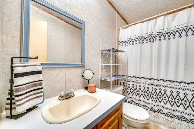 $306,974 | 20314 Great Lake Street, Waller, TX 77484