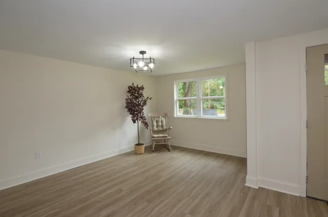 $2,275 | 670 Dupre Road, McClellanville, SC 29458