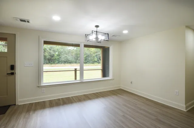 $2,275 | 670 Dupre Road, McClellanville, SC 29458