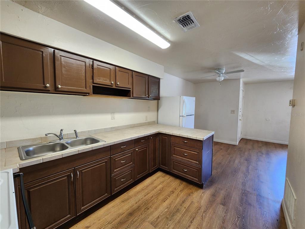 719 Southwest 70th Terrace, Unit 5 Gainesville, FL 32607 - Photo 8 of 14