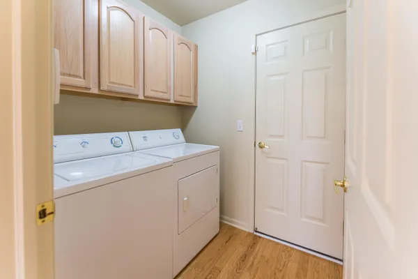 $295,000 | 1329 Stewart Drive, Ypsilanti, MI 48198