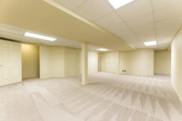 $295,000 | 1329 Stewart Drive, Ypsilanti, MI 48198