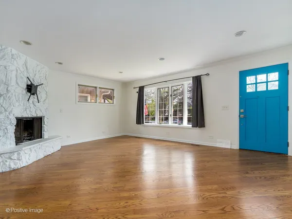 $450,000 | 4626 North Leclaire Avenue, Chicago, IL 60630