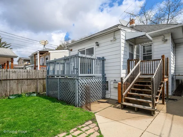 $450,000 | 4626 North Leclaire Avenue, Chicago, IL 60630