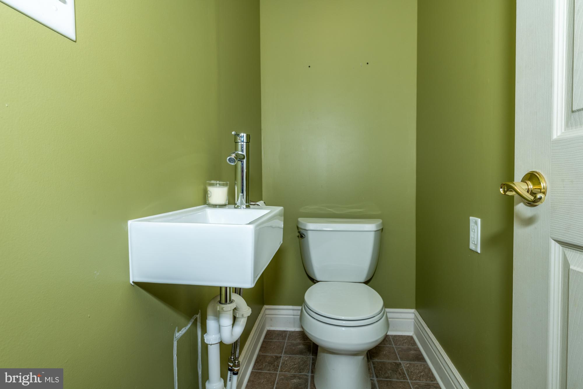 2070 Main Street Lititz, PA 17543 - Photo 13 of 27 Powder Room