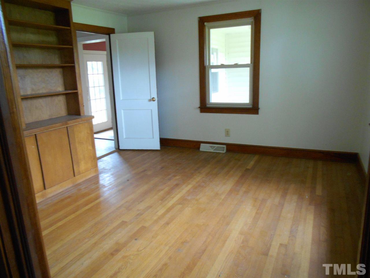 1137 Ephesus Church Road Semora, NC 27343 - Photo 4 of 15 Gallery Image 4