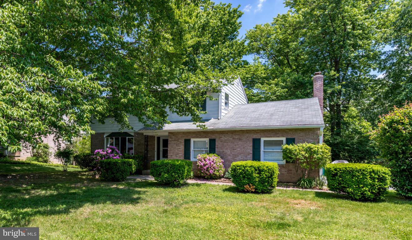 1133 Devonshire Road Lancaster, PA 17601 - Photo 1 of 24 Gallery Image 1