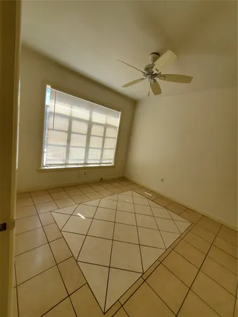 $995 | 3202 Grooms Street, Unit E, Austin, TX 78705