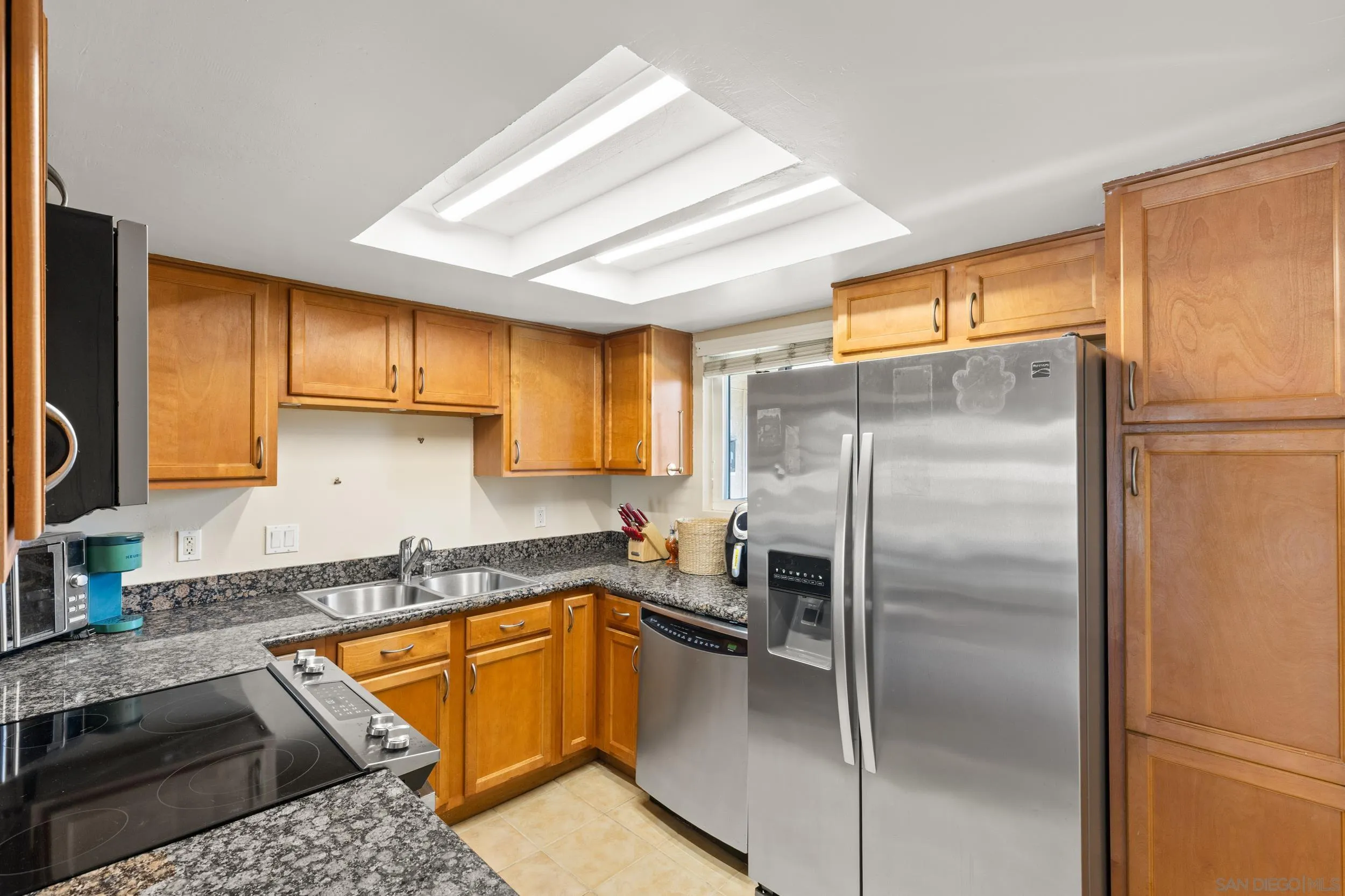 300 Roanoke Road, Unit 13 El Cajon, CA 92020 - Photo 7 of 21