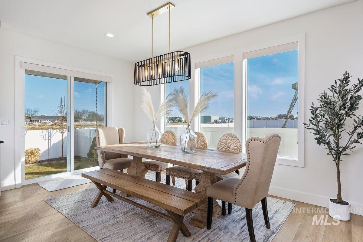 1046 Northridge Way Kimberly, ID 83341 - Photo 4 of 24 Dining room featuring light wood-style floors and recessed lighting