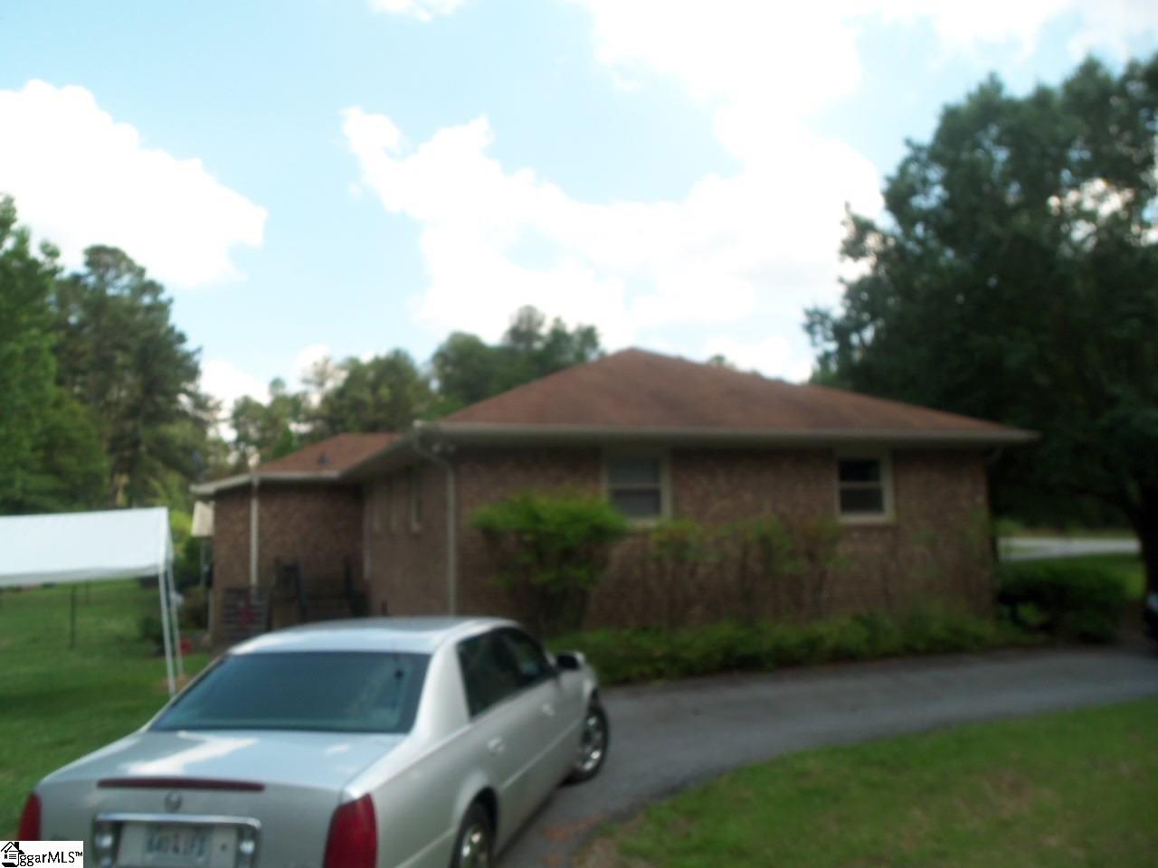 409-411 Floyd Road Spartanburg, SC 29307 - Photo 5 of 8
