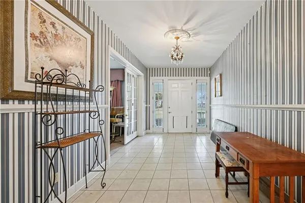 $395,000 | 14116 Highway 23, Belle Chasse, LA 70037