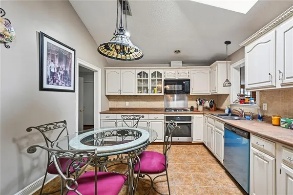 $395,000 | 14116 Highway 23, Belle Chasse, LA 70037