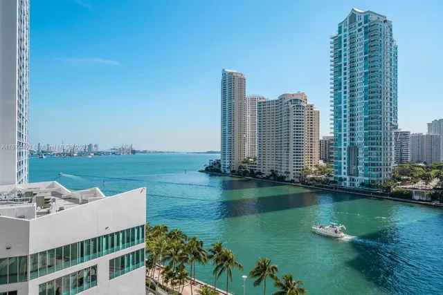 $515,000 | 300 South Biscayne Boulevard, Unit L1022, Miami, FL 33131