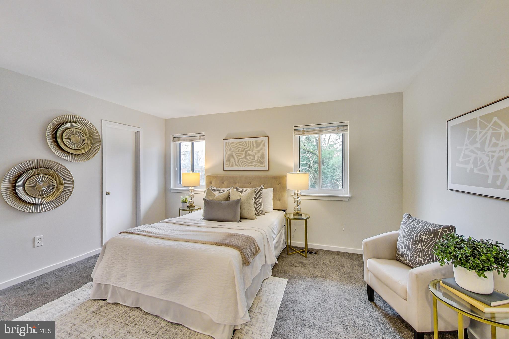 8917 Battery Place, Unit 26 Bethesda, MD 20814 - Photo 12 of 31 Primary En-Suite Bedroom