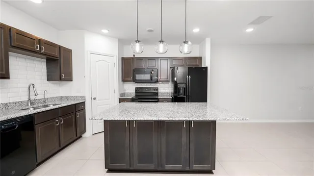 $270,000 | 3857 Hampstead Lane, Lakeland, FL 33809