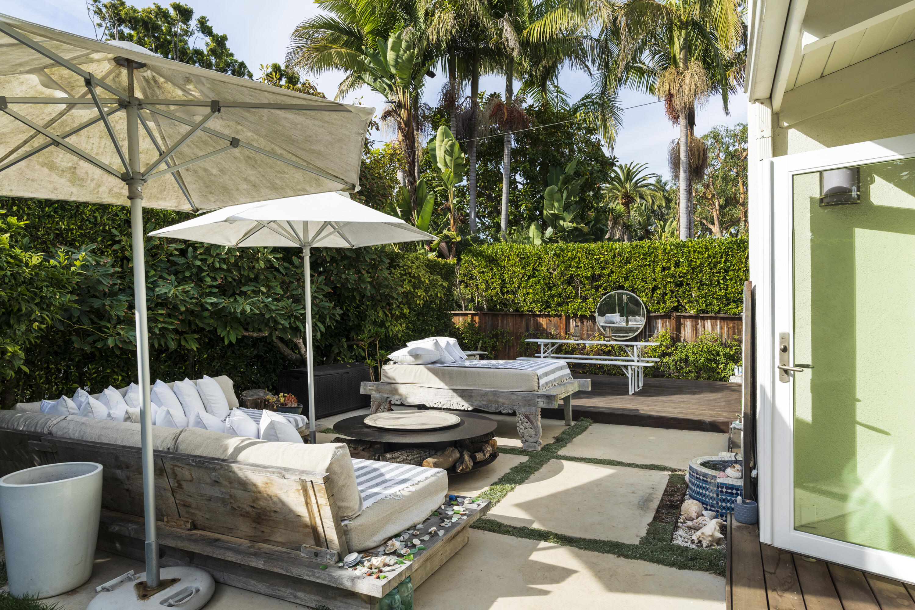 8113 Puesta Del Sol Carpinteria, CA 93013 - Photo 22 of 30 R25