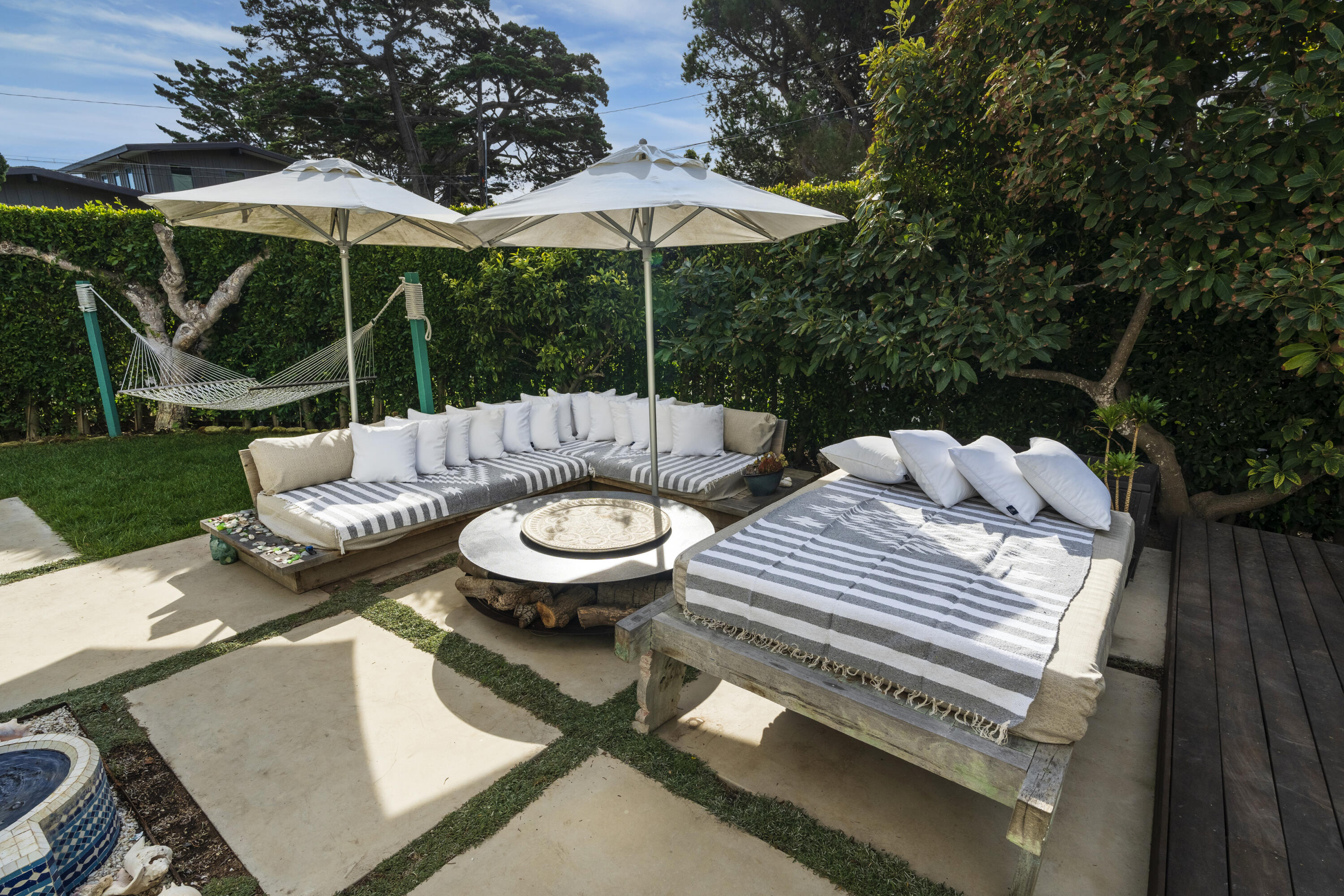 8113 Puesta Del Sol Carpinteria, CA 93013 - Photo 24 of 30 R27