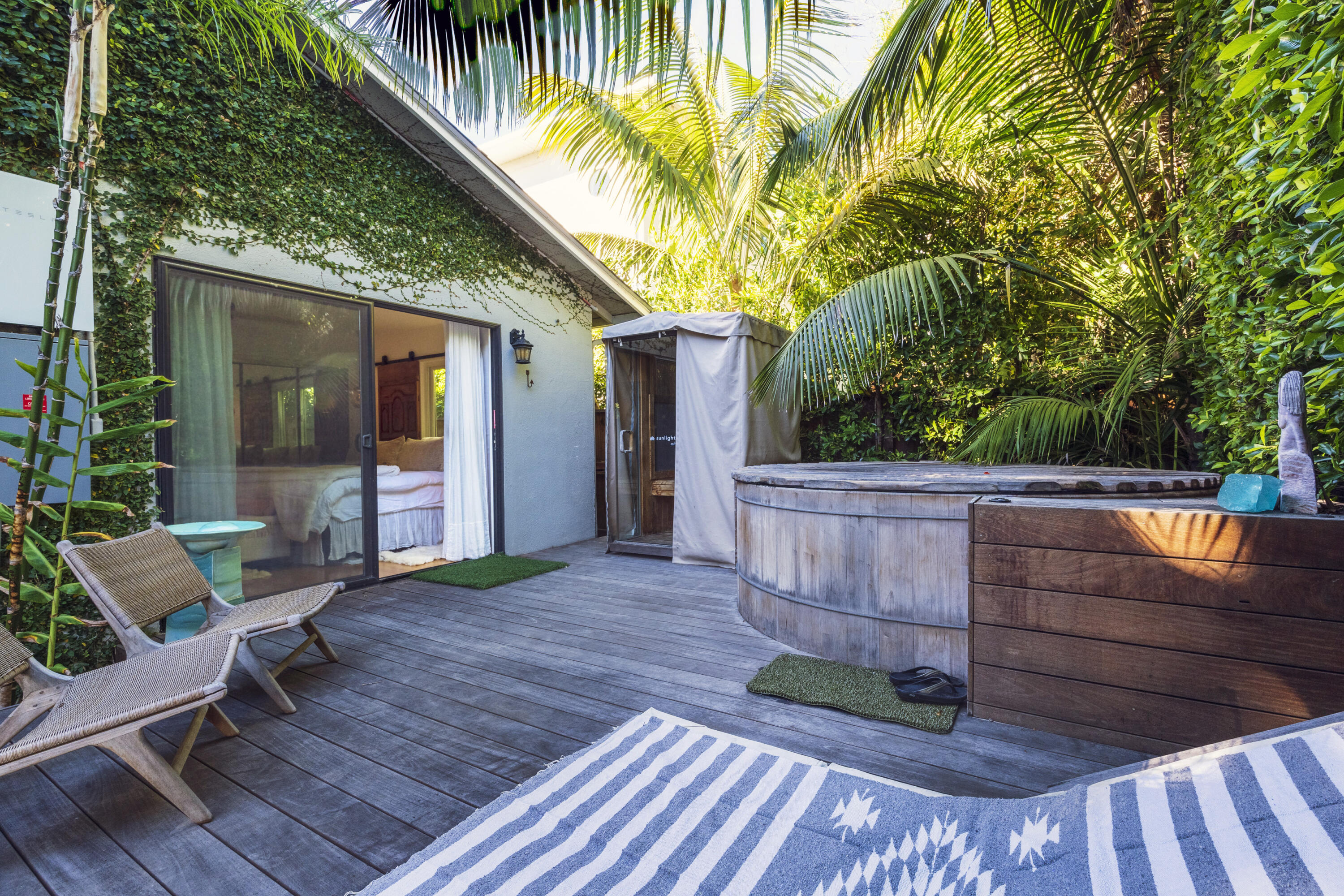 8113 Puesta Del Sol Carpinteria, CA 93013 - Photo 6 of 30 R12