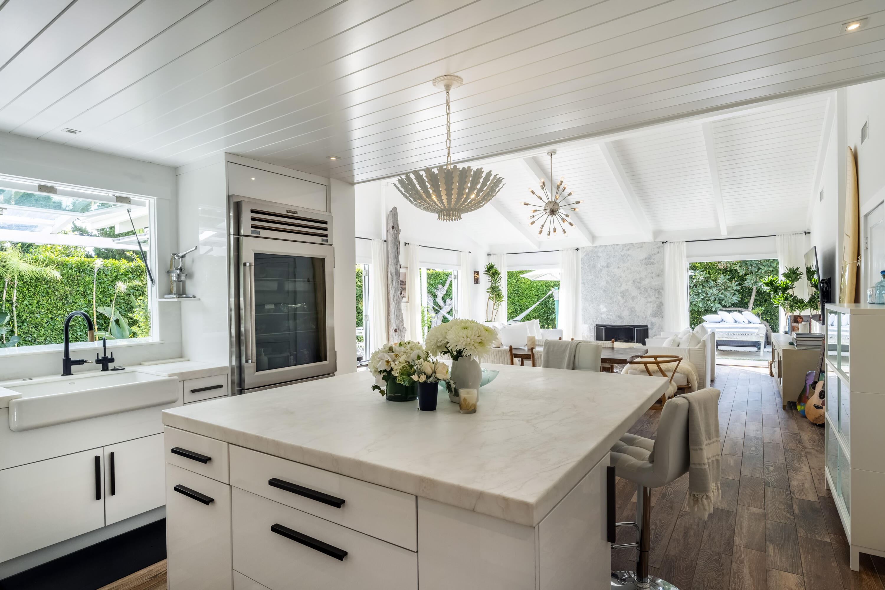 8113 Puesta Del Sol Carpinteria, CA 93013 - Photo 8 of 30 R18