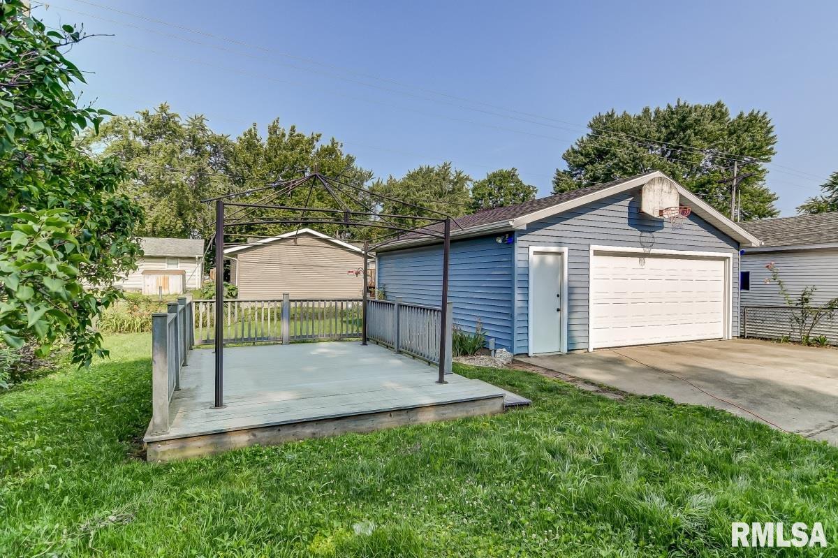 2105 Scarbrough Road Springfield, IL 62702 - Photo 22 of 23
