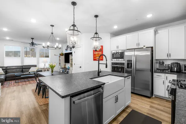 $499,000 | 2508 West Peninsula Drive, Unit 302A, Baltimore, MD 21230