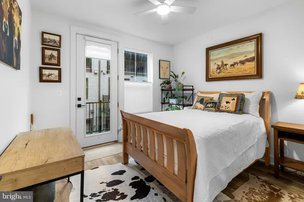 $499,000 | 2508 West Peninsula Drive, Unit 302A, Baltimore, MD 21230