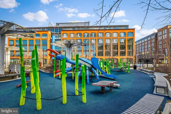 $499,000 | 2508 West Peninsula Drive, Unit 302A, Baltimore, MD 21230