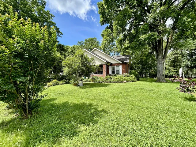 $245,000 | 395 Market Street, Elkton, TN 38455