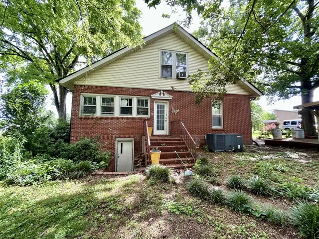 $245,000 | 395 Market Street, Elkton, TN 38455