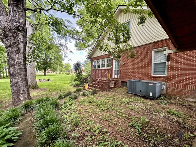 $245,000 | 395 Market Street, Elkton, TN 38455