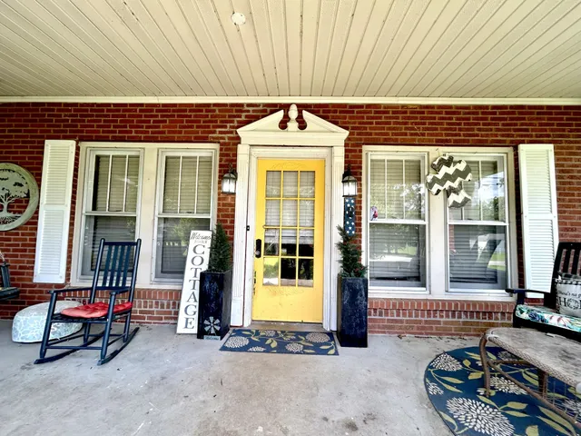 $245,000 | 395 Market Street, Elkton, TN 38455