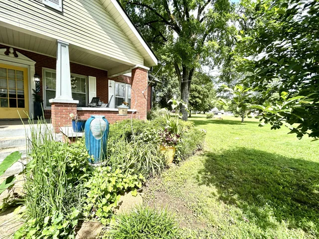 $230,000 | 395 Market Street, Elkton, TN 38455