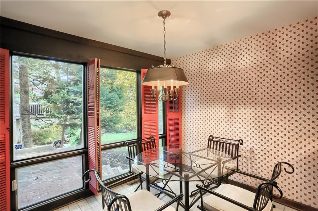 108 Berwyn Road Pittsburgh, PA 15237 - Photo 8 of 25 Gallery Image 8