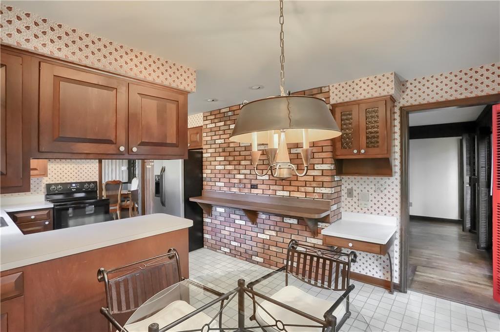 108 Berwyn Road Pittsburgh, PA 15237 - Photo 9 of 25 Gallery Image 9