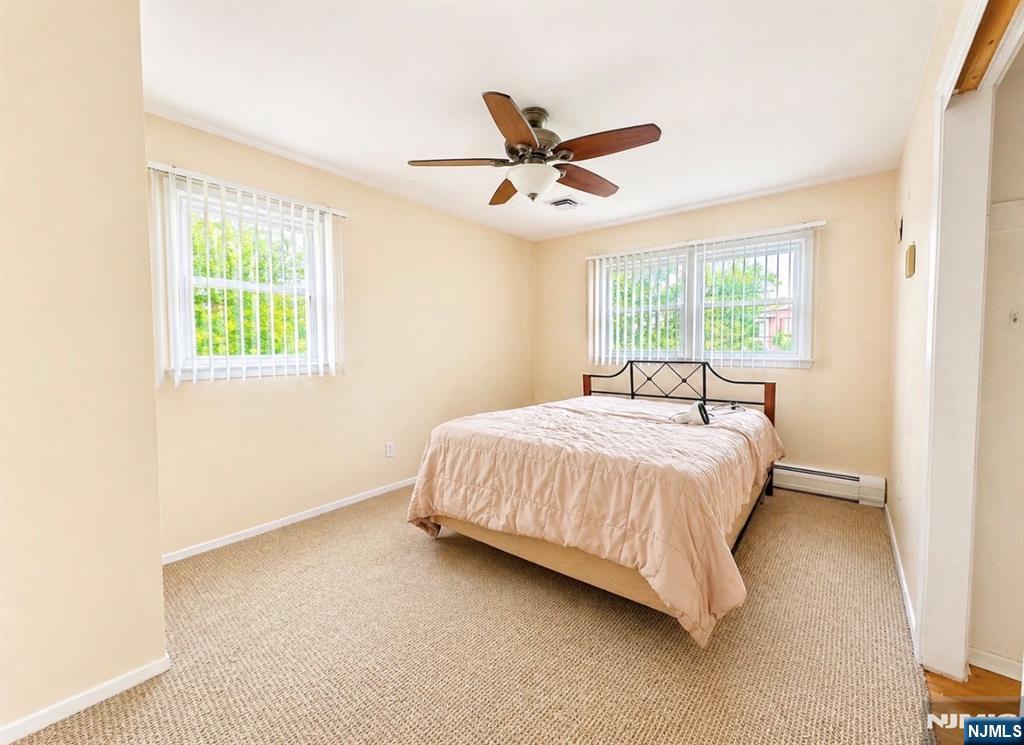 274 Seton Hall Drive Paramus, NJ 07652 - Photo 13 of 26