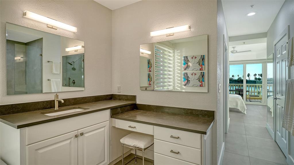 166 Golden Gate Point, Unit 22 Sarasota, FL 34236 - Photo 27 of 49