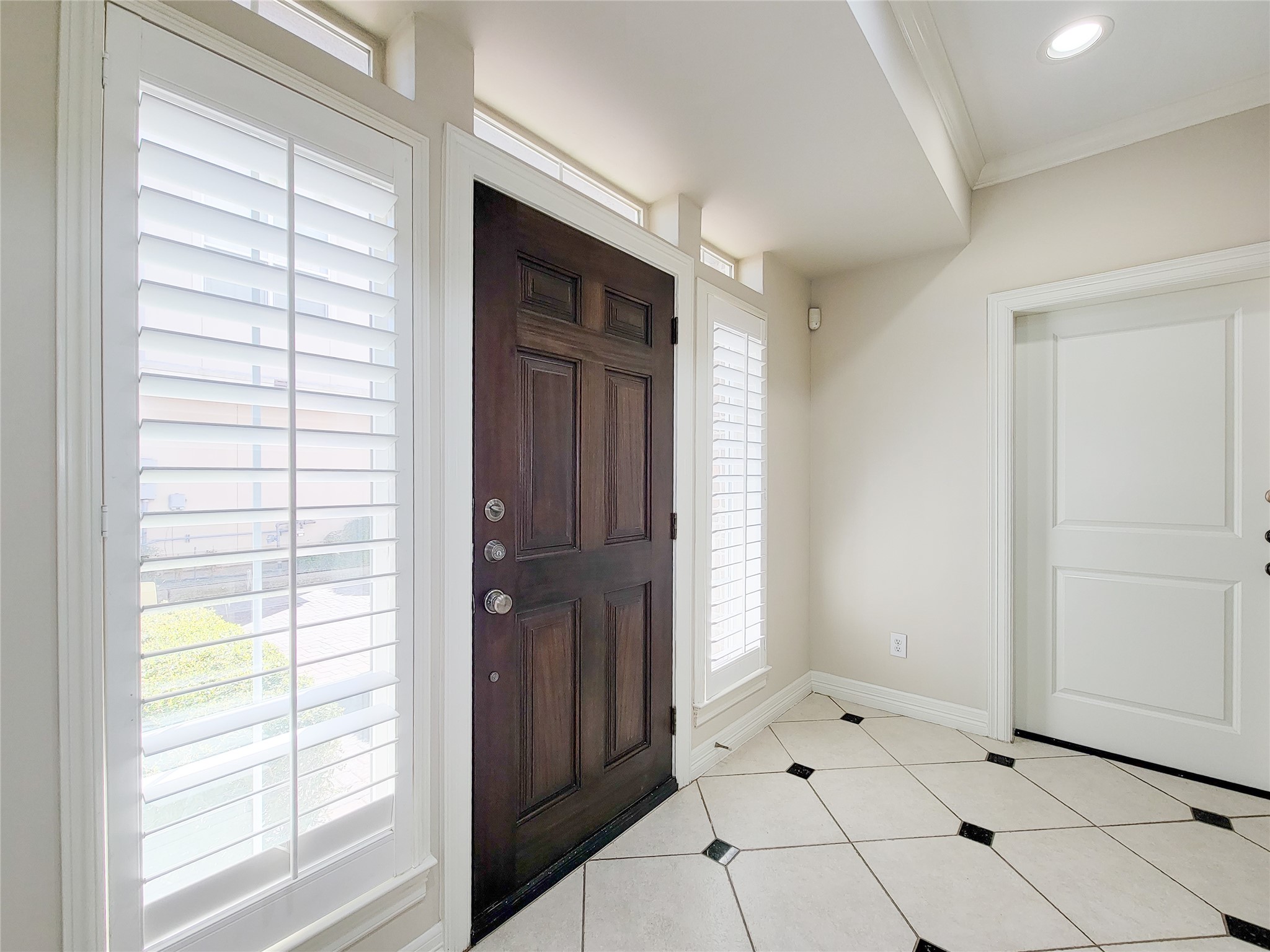 2614 Wroxton Road West University Place, TX 77005 - Photo 3 of 45