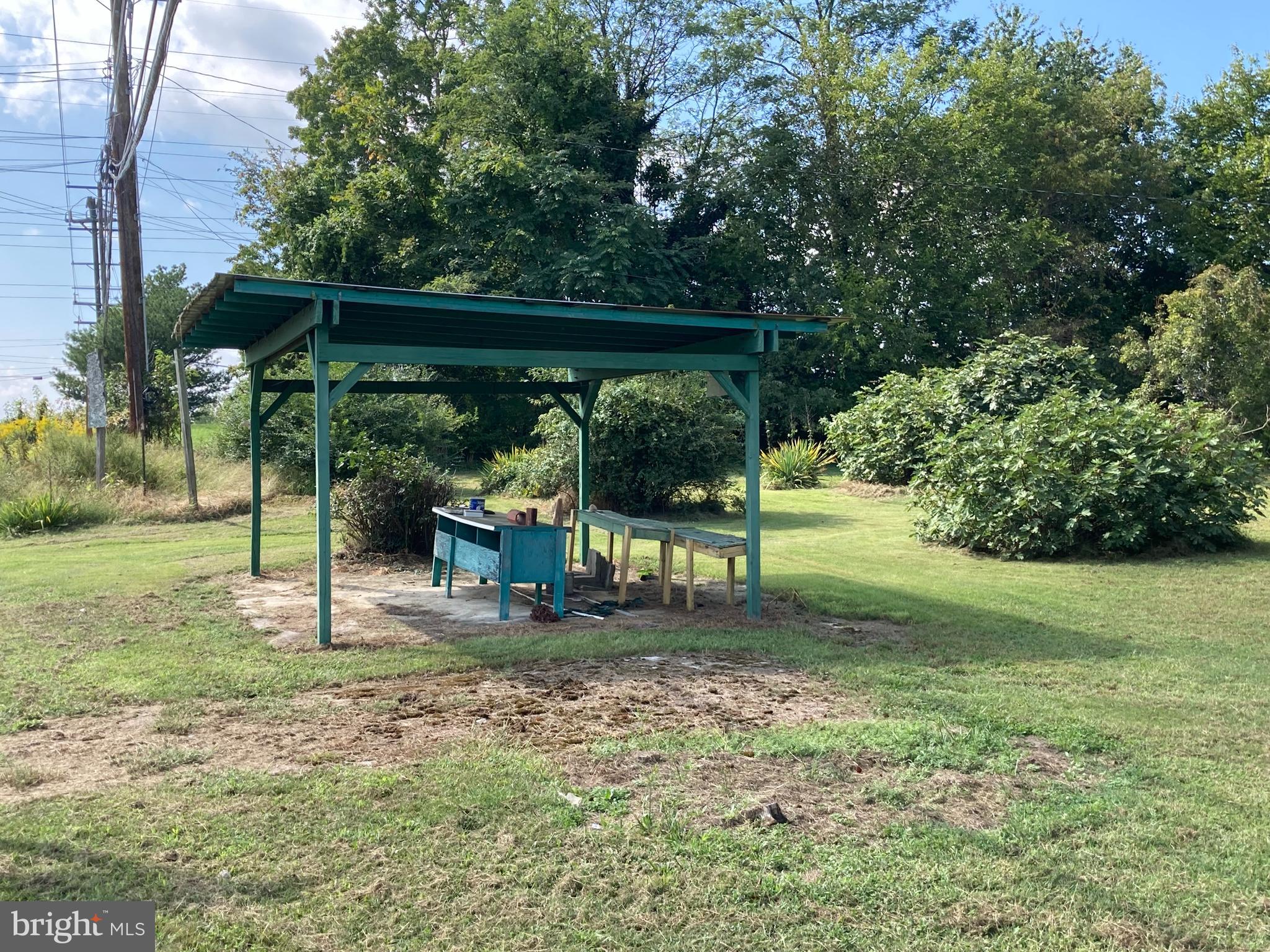 9811 Piscataway Road Clinton, MD 20735 - Photo 2 of 33 Roadside vegetable stand