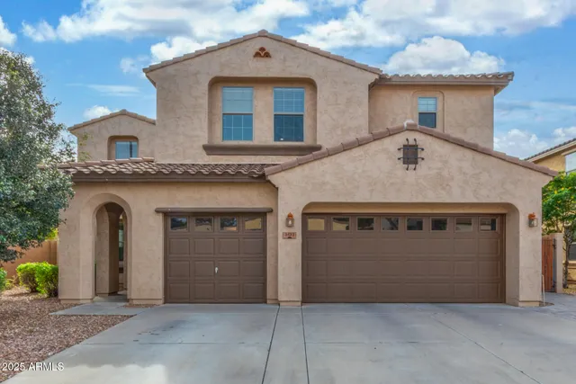 $800,000 | 3423 East Zion Way, Chandler, AZ 85249