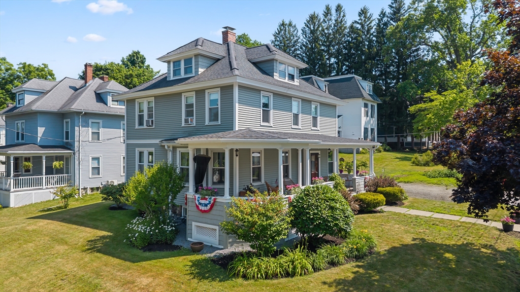 65 Prescott Street Clinton, MA 01510 - Photo 2 of 41