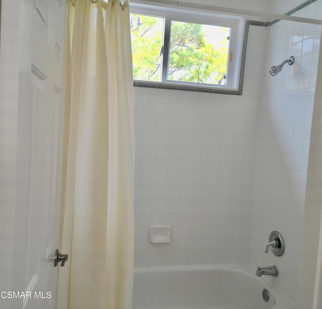 6438 Deerbrook Road Oak Park, CA 91377 - Photo 38 of 44