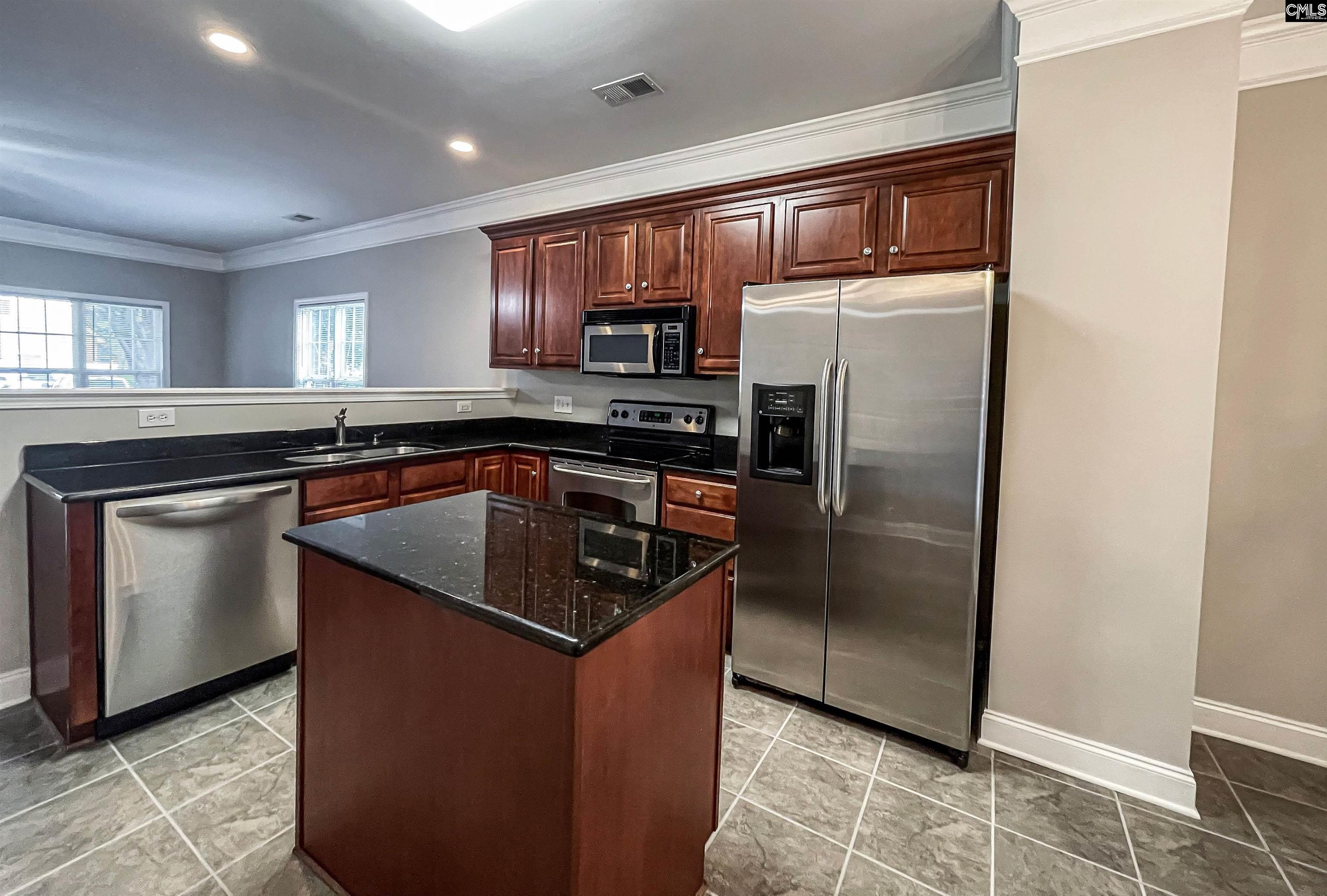 612 Lake Forest Road Columbia, SC 29209 - Photo 11 of 35